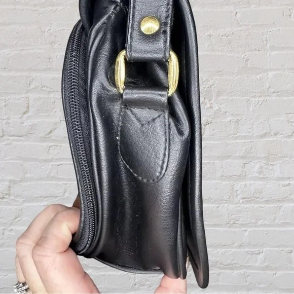 Vintage Avon Black and Brown Leather Purse Boho Bag Cross Body - Picture 3 of 8